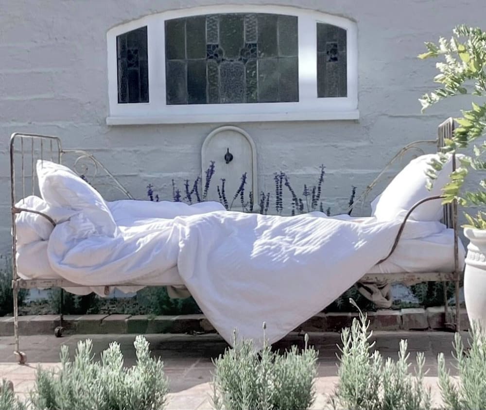 Cosy romantic private cottage close to all & pet friendly — 4-Star Luxury Hotel in Healesville, Australia