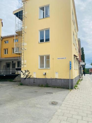 Noah Longstay Kopmangatan 10c 21681228 — Skelleftea