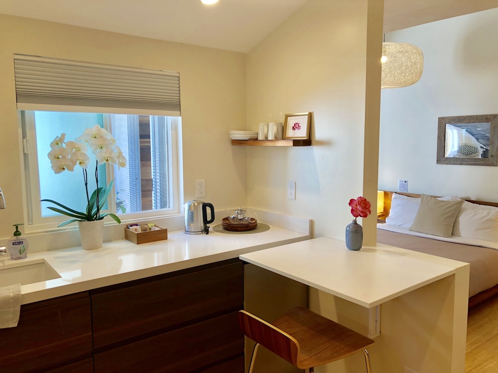 Inn at Moonlight Beach - photo 94