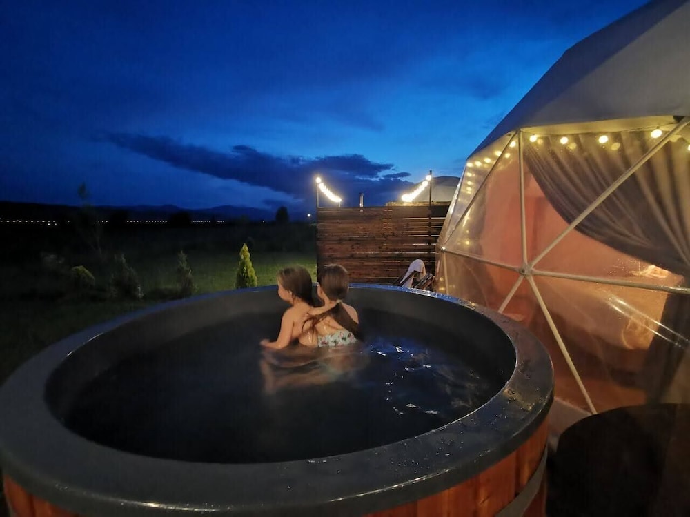 Private spa tub
