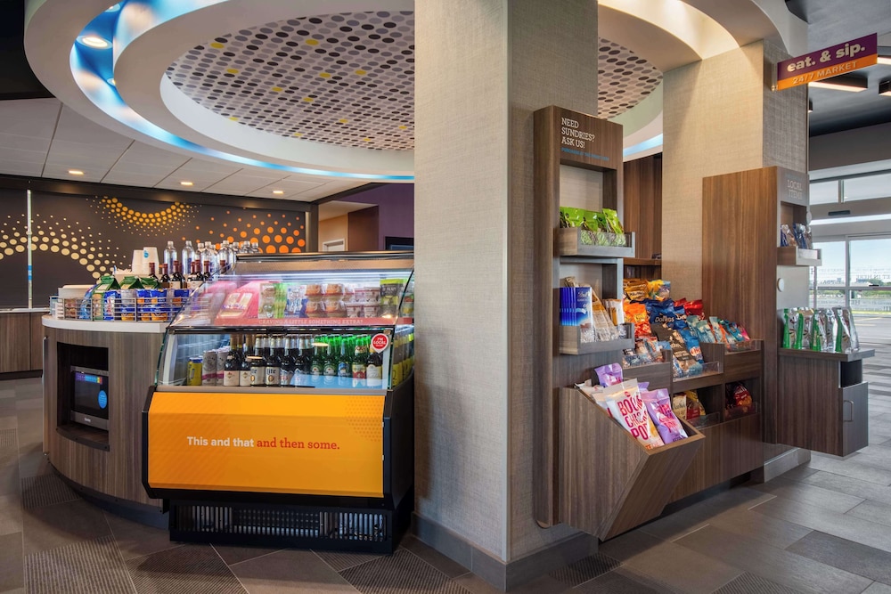 Tru by Hilton Merrillville - photo 30