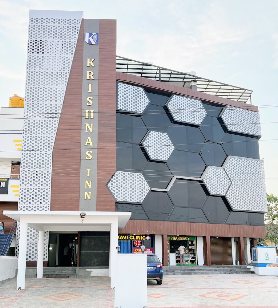 Krishna’s Inn in Sriperumbudur, India