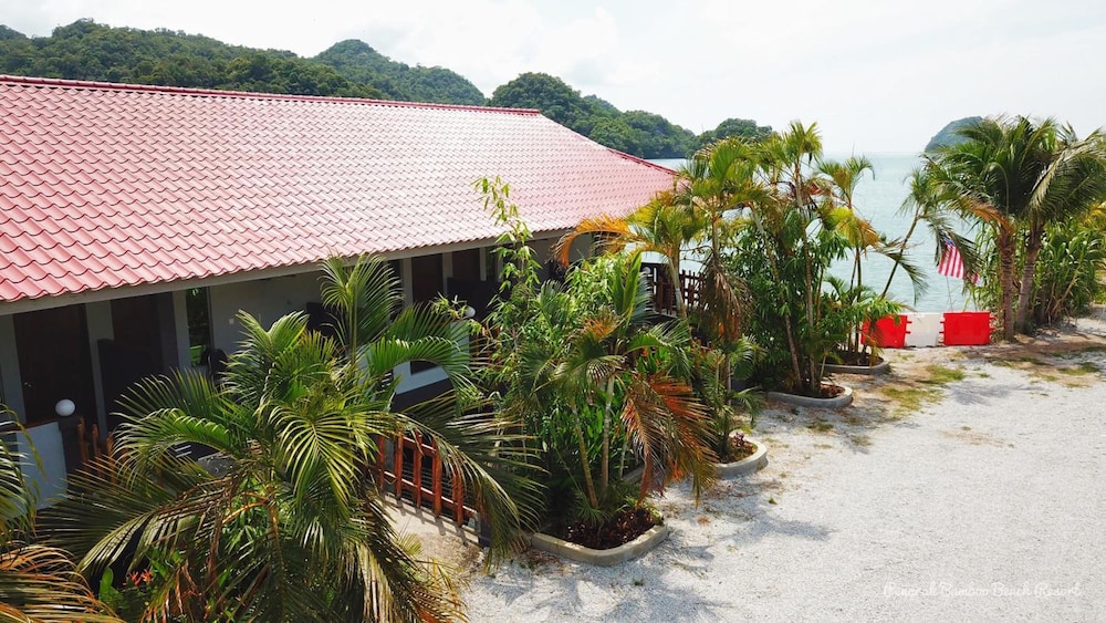 Penarak Bamboo Beach Motel in Kuah, Malaysia