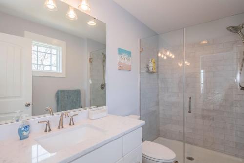 Sweet Sunshine by Oak Island Accommodations - photo 12