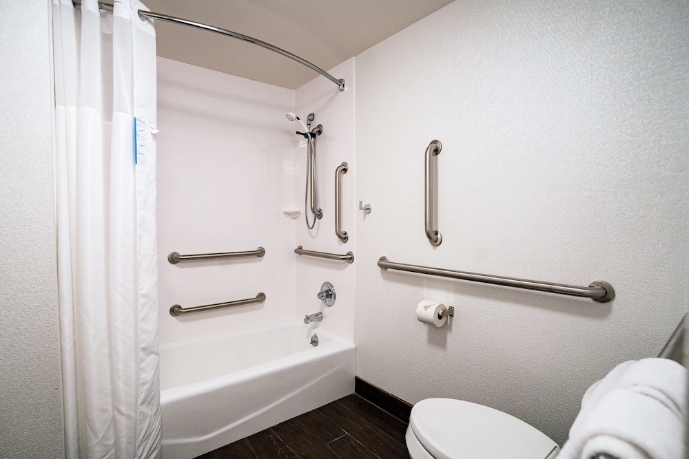 Hampton Inn Clarks Summit - photo 29