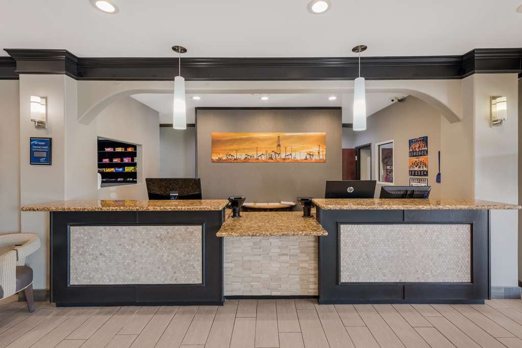 Best Western South Plains Inn & Suites - photo 34