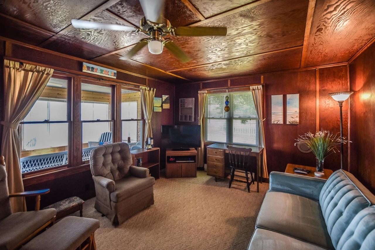 Kaap Kottage in Traverse City, United States