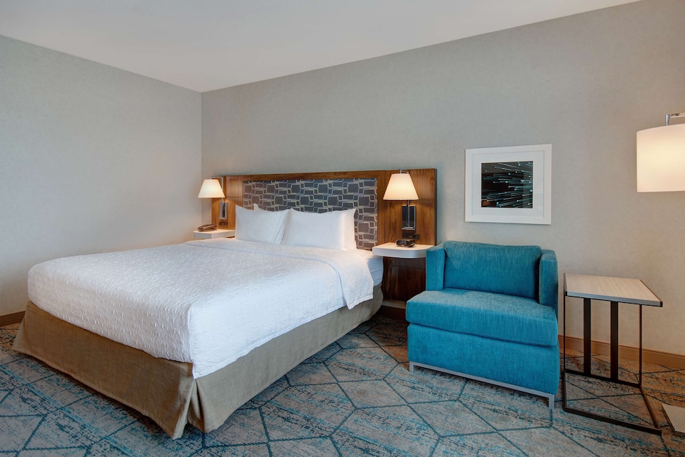 Hampton Inn & Suites Sunnyvale Silicon Valley - photo 20