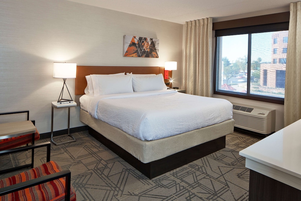 Hilton Garden Inn Scottsdale Old Town - photo 14