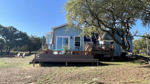 HCH Bluebonnet Cottage — Marble Falls — photo 5