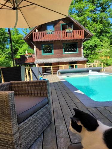 Le chalet du Cerf Chambre d'hôte — 4-Star Luxury Hotel in Somme-Leuze, Belgium