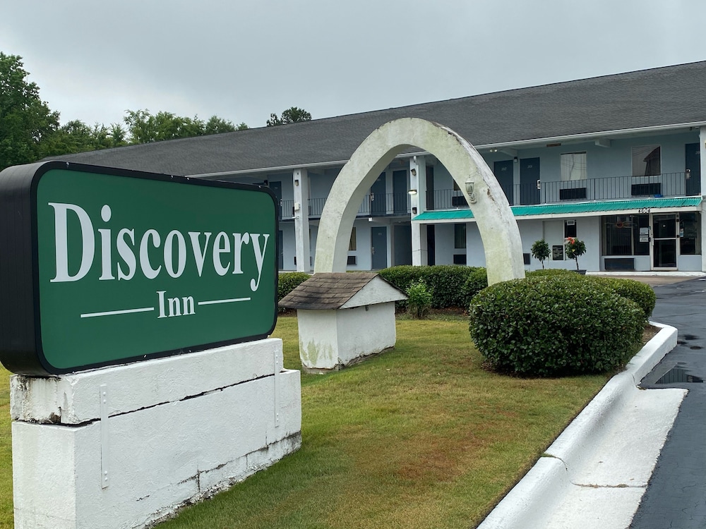 Discovery Inn Macon - photo 15