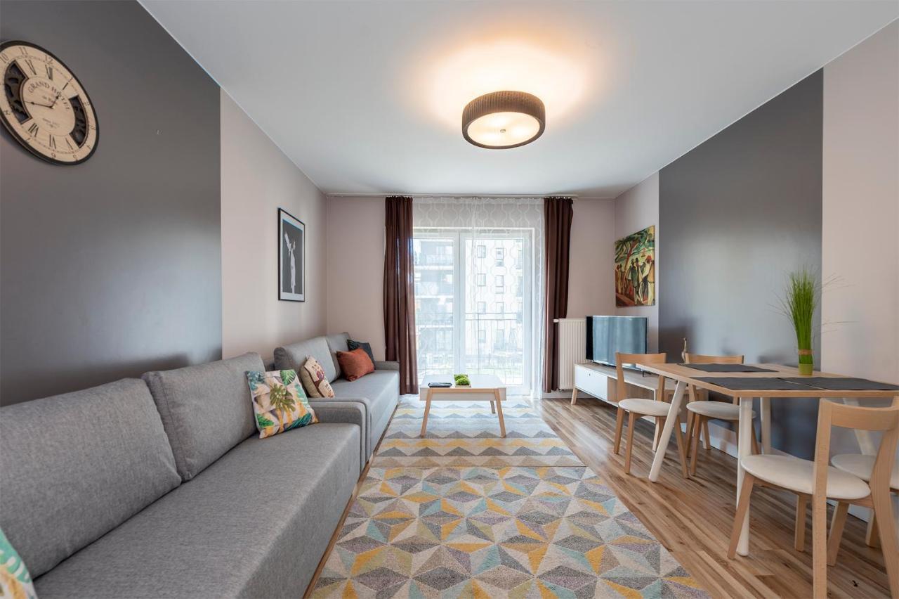Luxury in City 8 Free Parking — 4-Star Luxury Hotel in Lodz, Poland