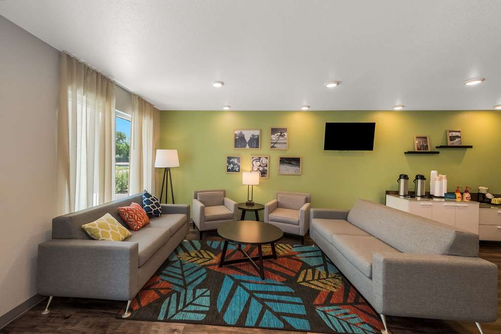 Woodspring Suites West Palm Beach - photo 7