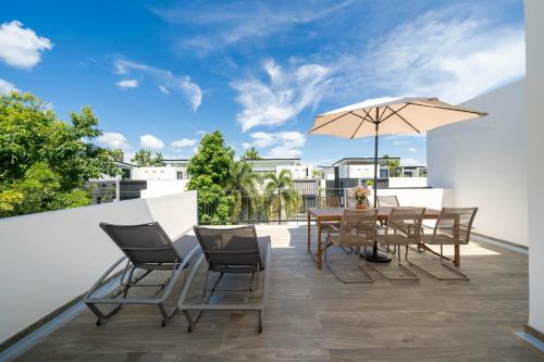Laguna pool house — 4-Star Luxury Hotel in Phuket, Thailand