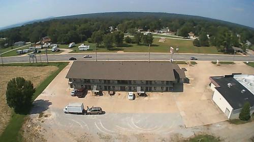 Brass Door Motel Gassville - photo 16