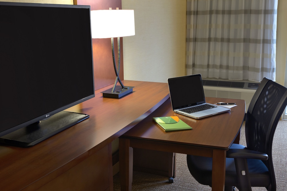 Courtyard by Marriott Little Rock North - photo 5