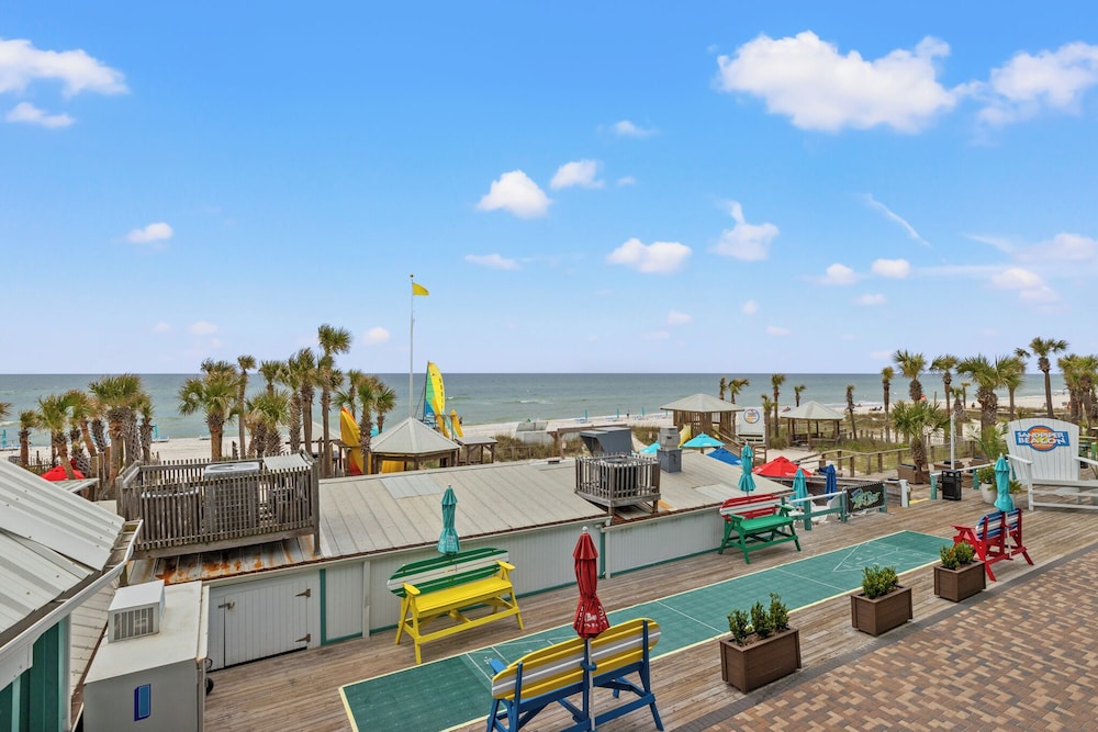 Sandpiper Beacon Beach Resort - photo 450