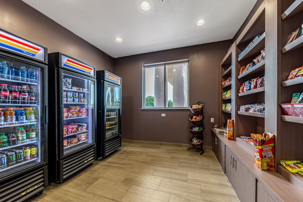 Holiday Inn Express & Suites Fort Worth Fossil Creek by IHG - photo 15
