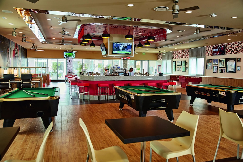 Sports bar