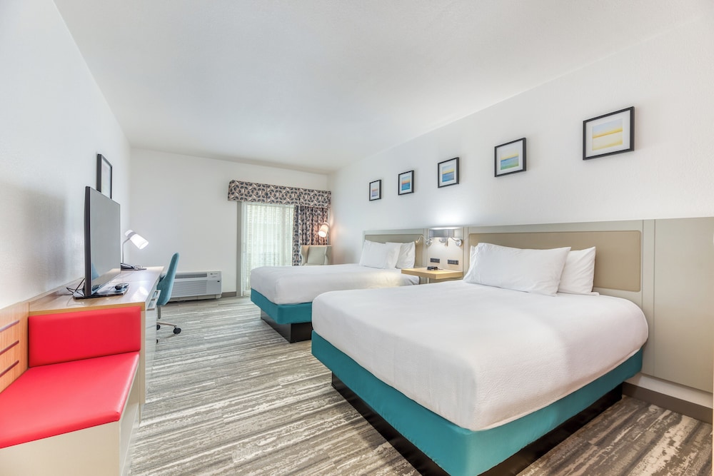Hilton Garden Inn Outer Banks Kitty Hawk - photo 11