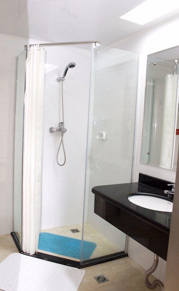 Sun Moon and Bright Selection Hotel - last minute hotel in Dalian