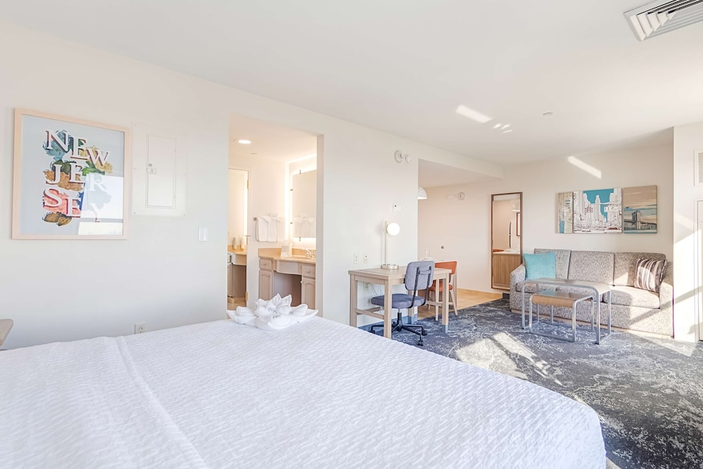 Homewood Suites by Hilton East Rutherford Meadowlands - photo 16