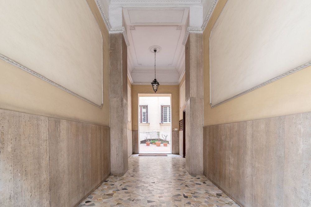 Aqua Claudia and Anio Novus Apartments — 4-Star Luxury Hotel in Rome, Italy