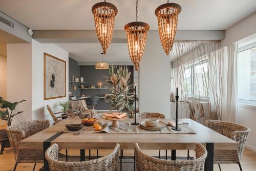 Efé 3 bedrooms in Lapa — 4-Star Luxury Hotel in Lisbon, Portugal