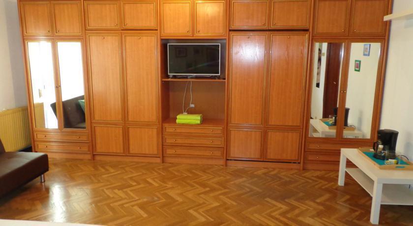 Puerta Del Sol House Madrid