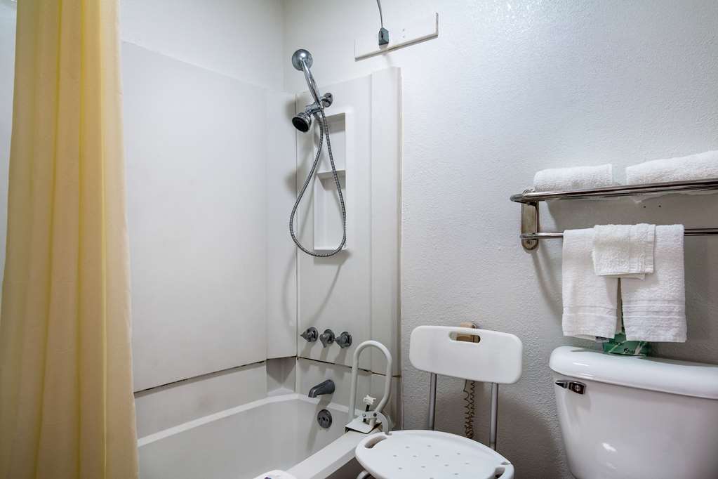 Motel 6 Marshall TX - photo 18