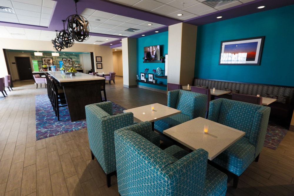 Hampton Inn El Reno - photo 54