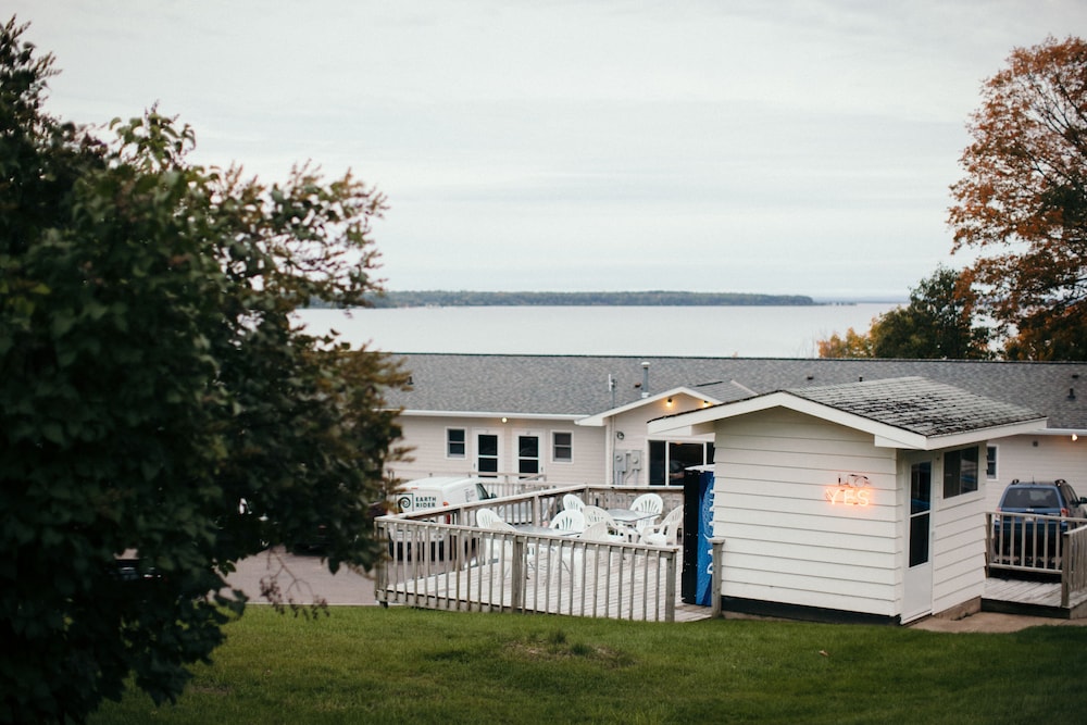 Seagull Bay Motel - photo 159