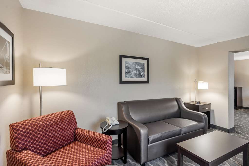 Best Western Inn At Blakeslee pocono - photo 41