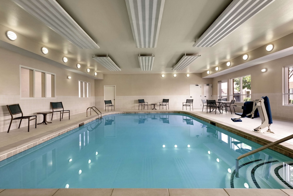 Homewood Suites by Hilton Dallas Arlington - photo 22