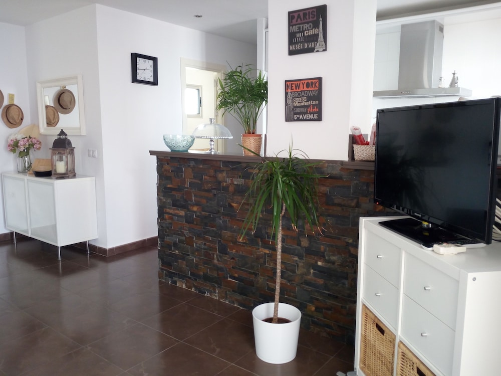 Atico con terraza Marbella Centro — Marbella — photo 2