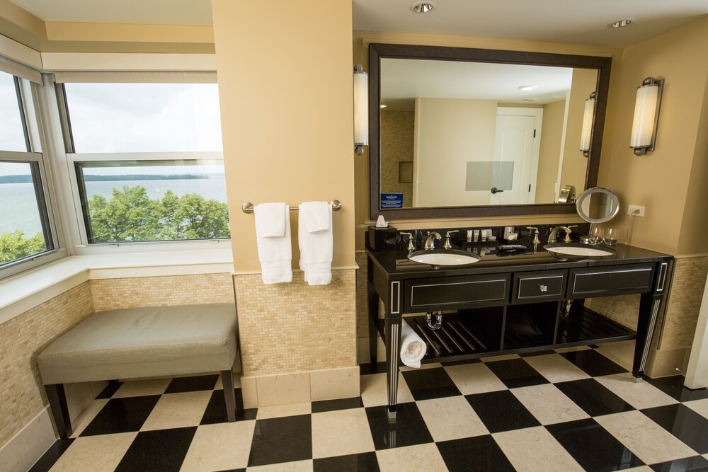 The Edgewater - photo 27