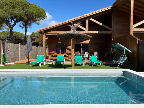 Villas Magnolia y Brezo — 4-Star Luxury Hotel in Chiclana De La Frontera, Spain
