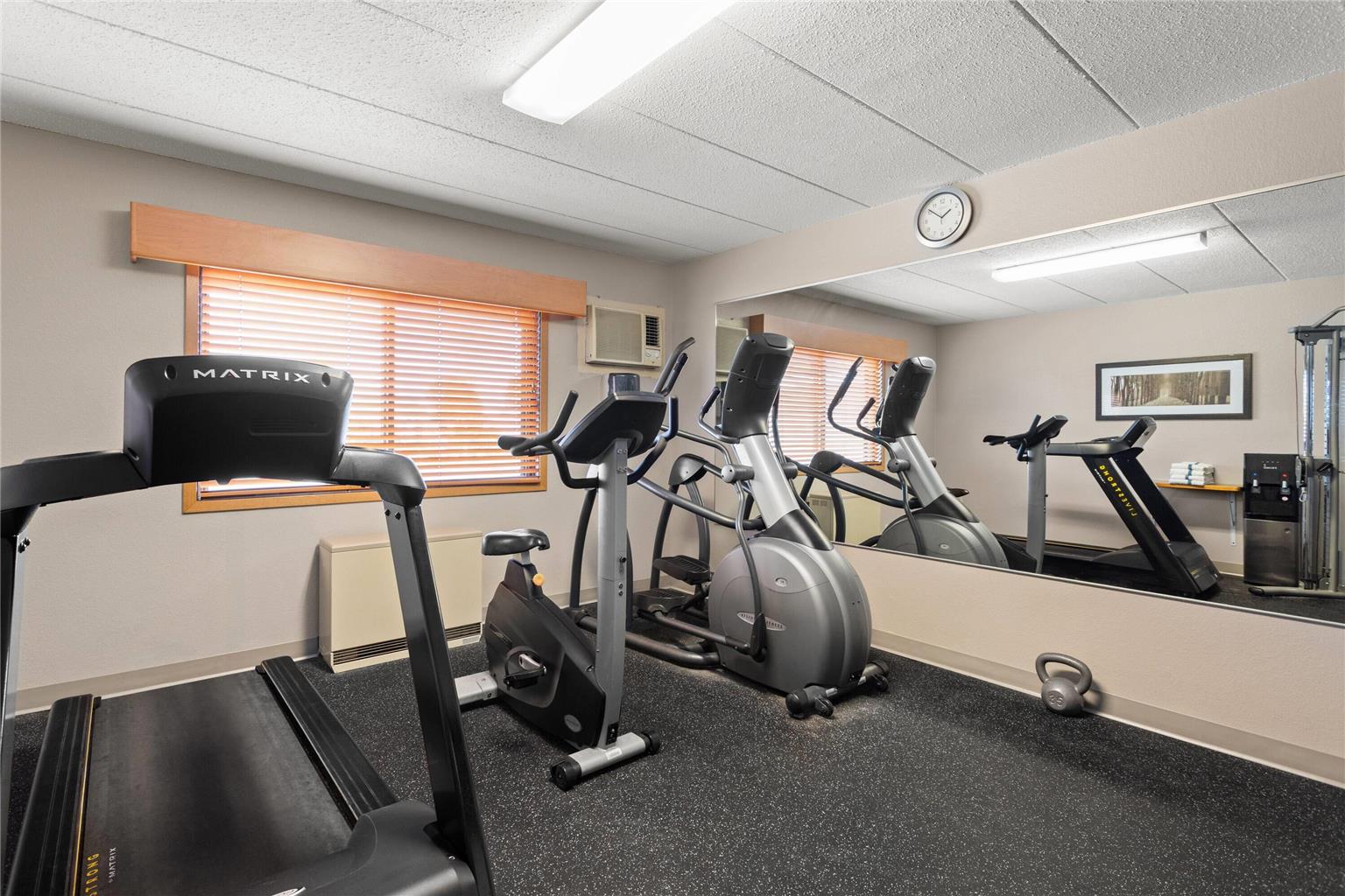 AmericInn by Wyndham Roseau - photo 19