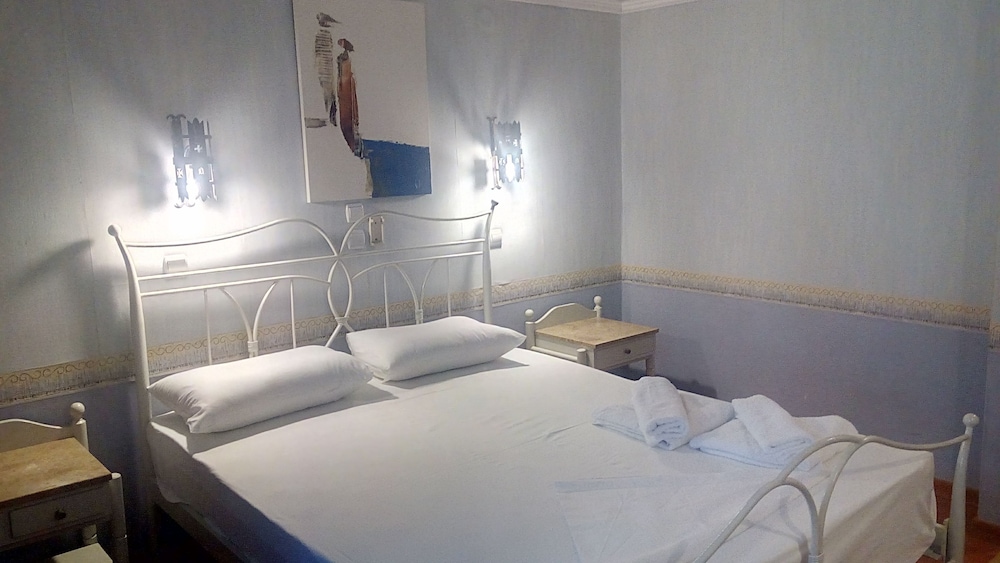 Hotel Kosmopolit in Loutraki, Greece