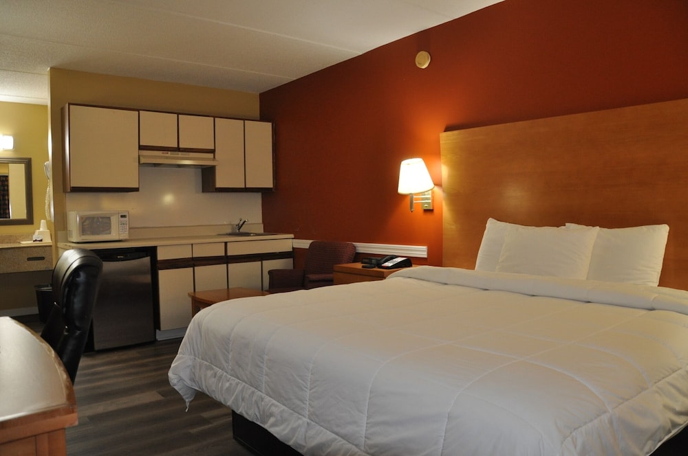 Best Rest Inn - photo 6