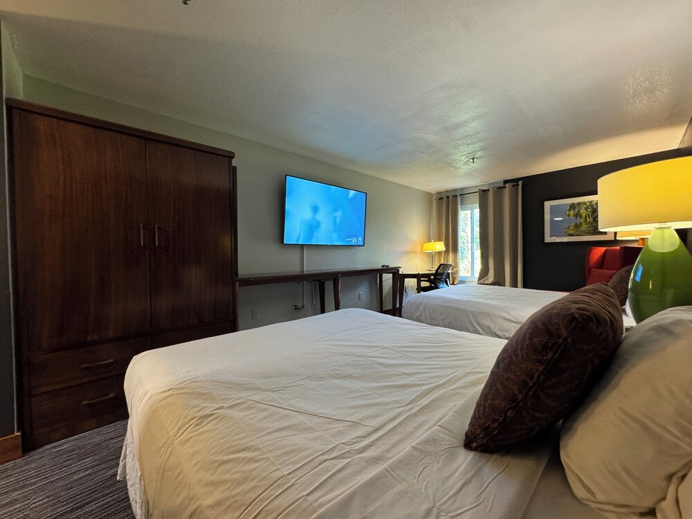 Baymont by Wyndham Cordele - photo 9