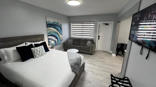Oceano Suites Daytona Beach - photo 26