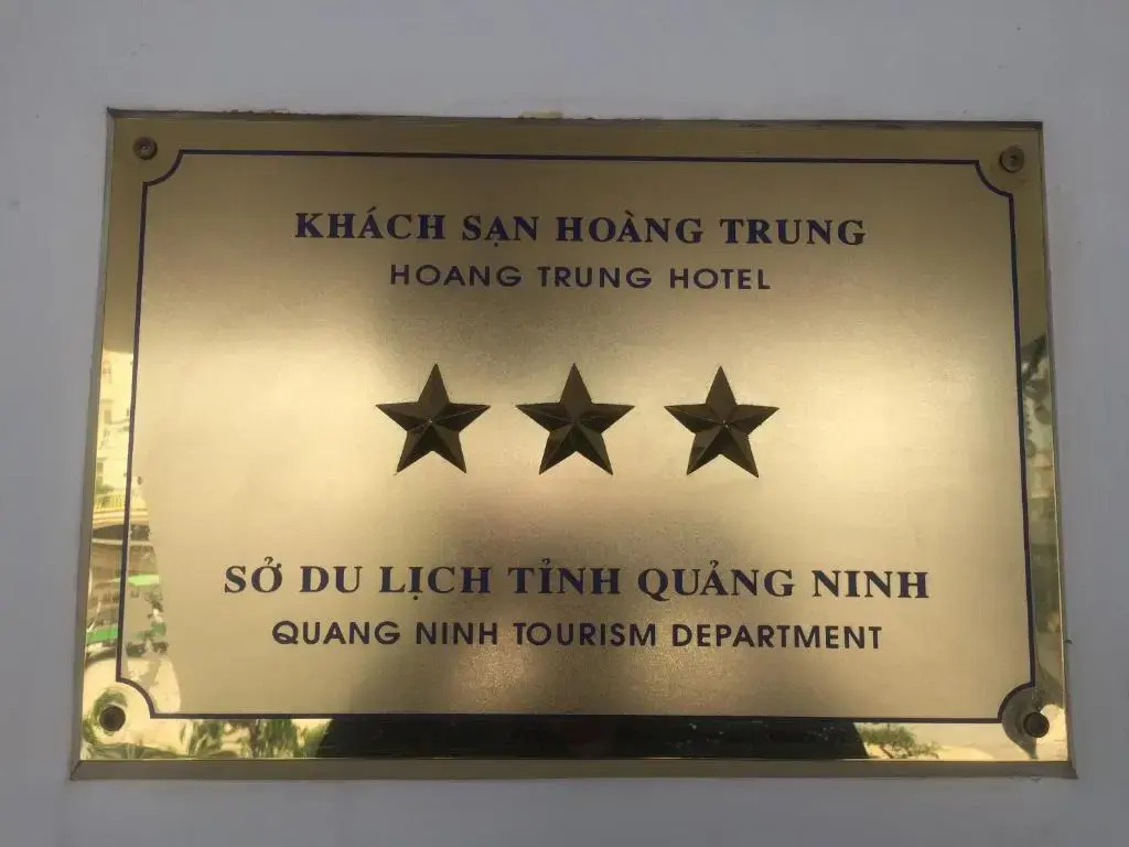 Hoang Trung Hotel in Co To, Vietnam