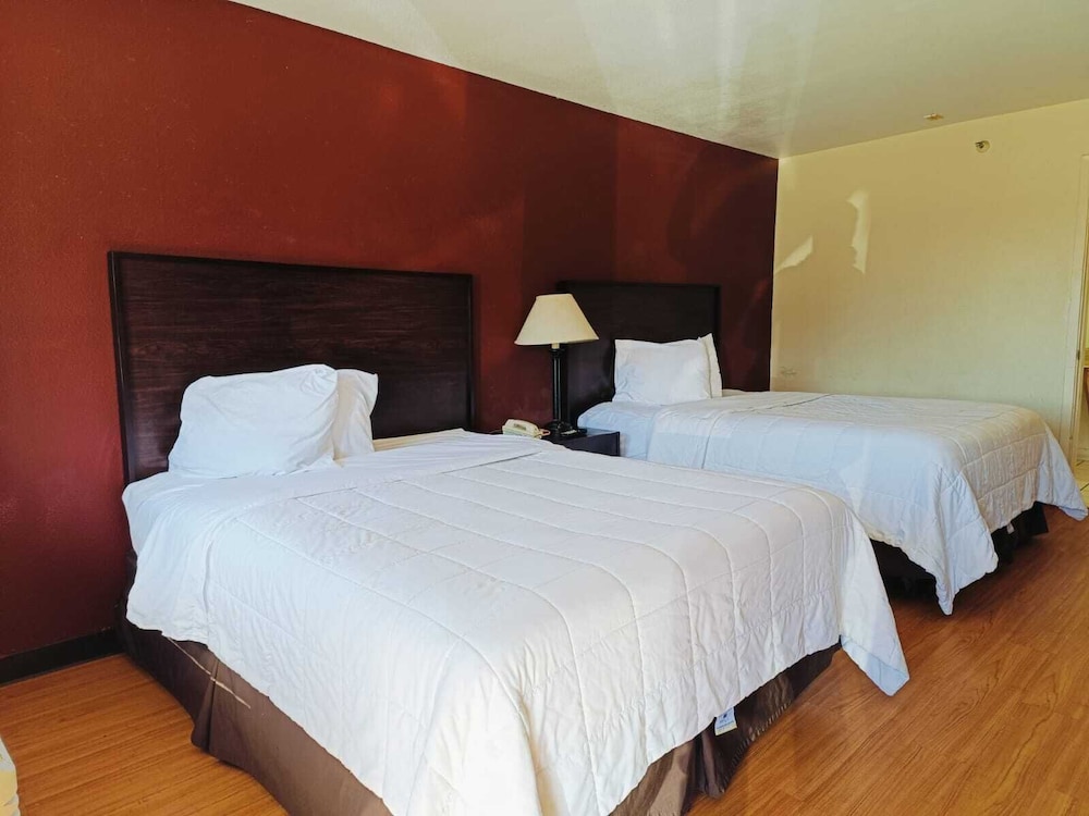 Travelers inn by OYO Wichita Falls - photo 9
