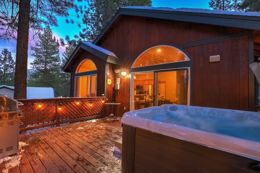 Tahoe Tranquility Dogs Hot Tub Ping Pong — South Lake Tahoe