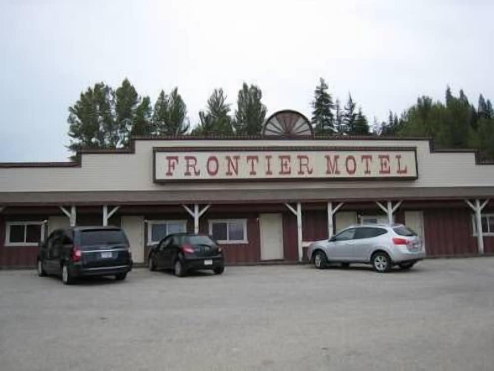 Frontier Motel — hotel in Revelstoke