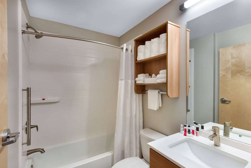 Microtel Inn & Suites by Wyndham Farmington - photo 39
