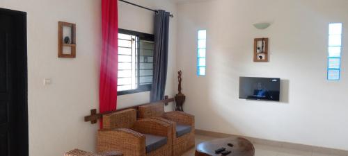 Maleh Plus — Kribi — photo 3
