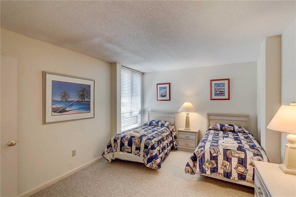 1044 Caravel Court at The Sea Pines Resort - photo 5